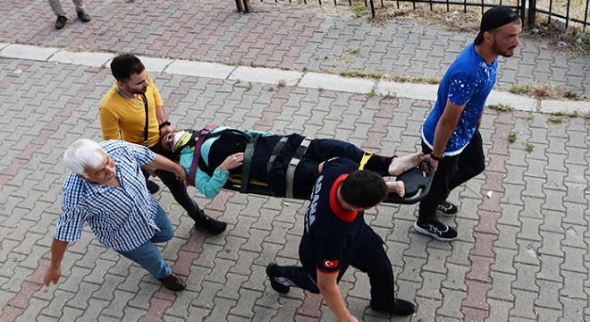 Köprüden Seyhan Nehri'ne atlayan kadın, kurtarıldı