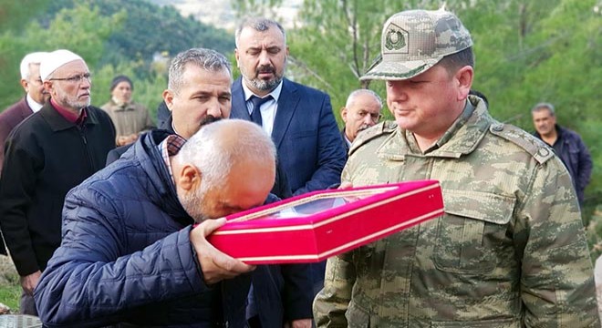 Kore gazisi, son yolculuğuna uğurlandı