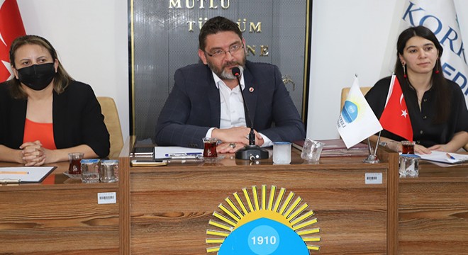 Korkuteli Belediyesi'nde devam meclisi