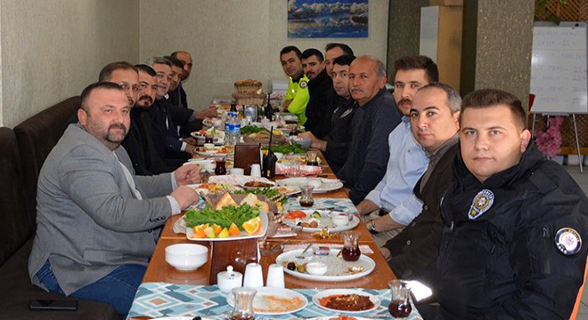 Korkuteli'de huzur toplantısı
