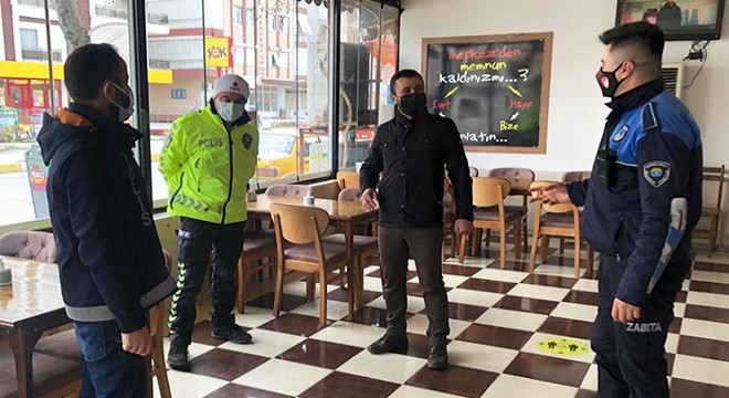 Korkuteli'de korona denetimi sürüyor