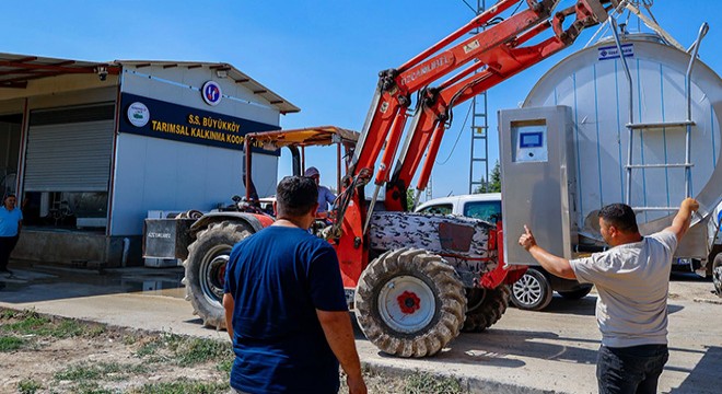 Korkuteli'de üreticilere makine desteği