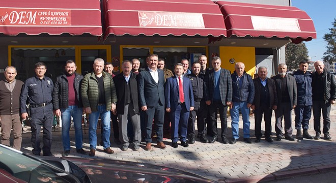 Korkuteli protokolü ve dernek üyeleri buluştu