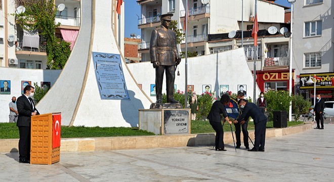 Korkuteli de İlköğretim Haftası kutlandı