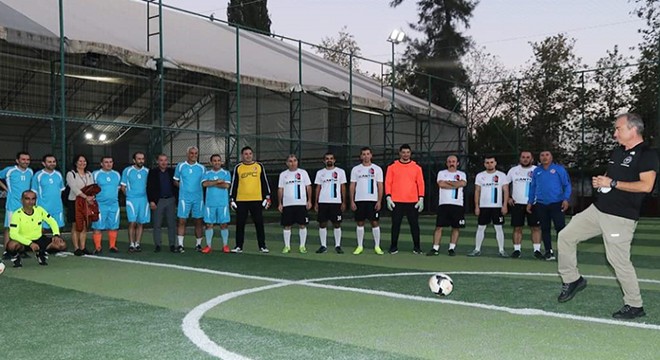 Koronavirüs ile mücadeleye futbol molası