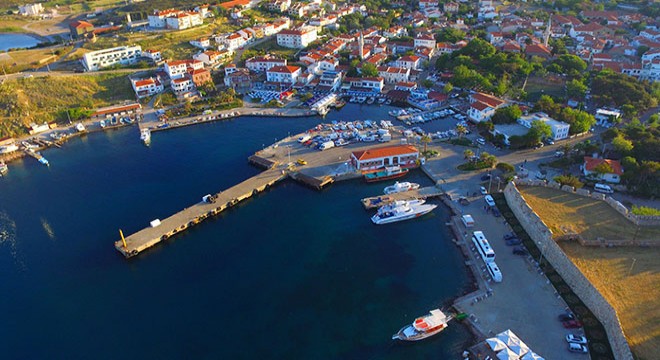 Koronavirüs, turizm cenneti Bozcaada'ya giremedi