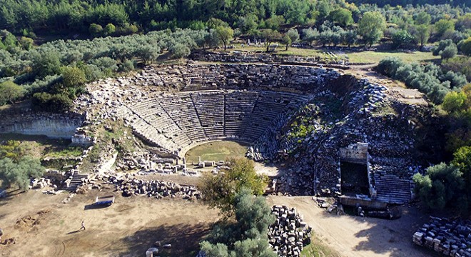 Koronavirüs tedbirleri kapsamında antik kent ziyarete kapatıldı