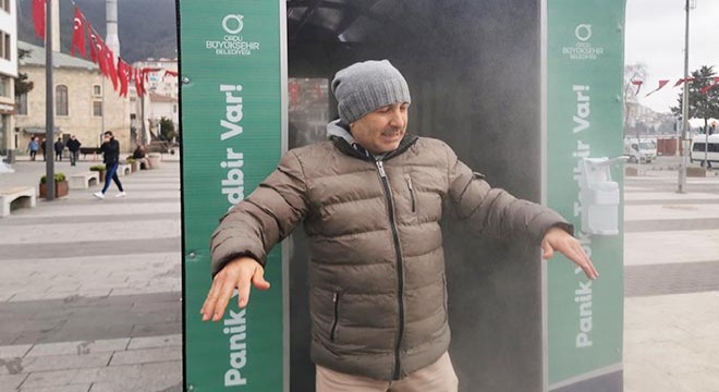 Koronavirüse karşı dezenfeksiyon tünelleri ‘riskli’ iddiası