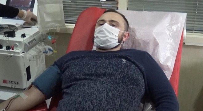 Koronavirüsü yendi, plazma bağışladı