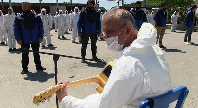 Koronayı süpüren çöpçüler klip çekti