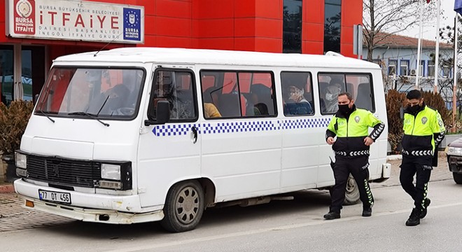 Korsan servis aracı trafikten menedildi
