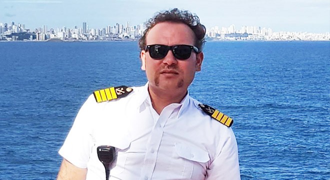 Korsanların kaçırdığı Kaptan Arsoy'un ailesi haber bekliyor