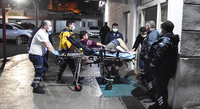 Köy odasında silahlı 'gürültü' kavgası: 3 yaralı