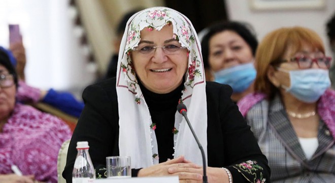 Köy pazarından, uluslararası sempozyuma