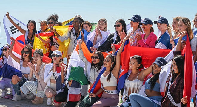 Kraliçe adayları Antalya da balık tuttu