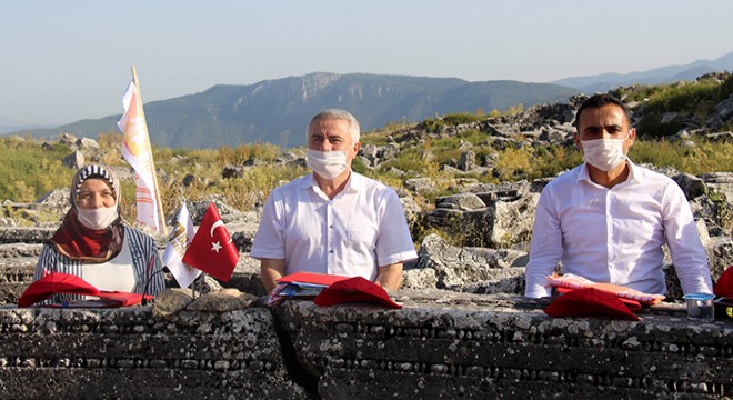 Kremna Antik Kenti'nde 2 bin yıl sonra meclis toplantısı