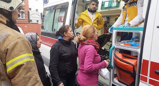 Küçükçekmece'de iş yerinde patlama: 2 yaralı