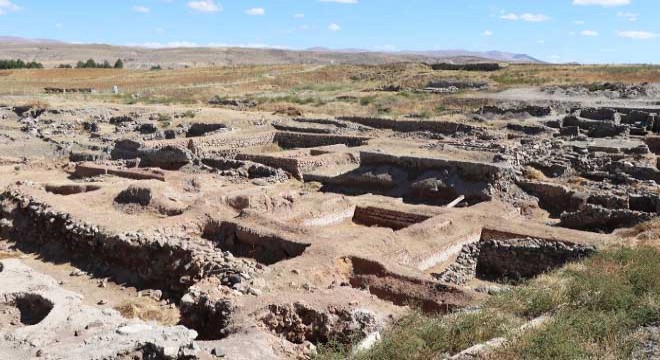 Kültepe de kazı çalışmaları 72 yıldır sürüyor