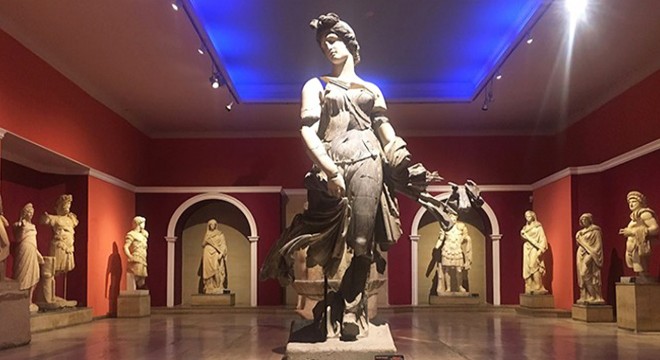 Kültür Sanat Sen'den 'müzeler kapatılsın' talebi