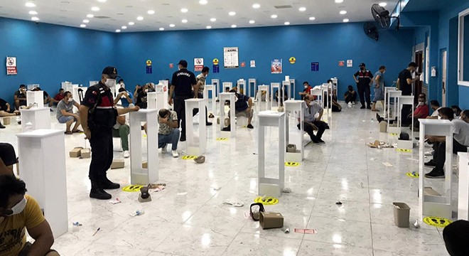 Kumar oynayan 112 kişiye, 137 bin 200 lira ceza