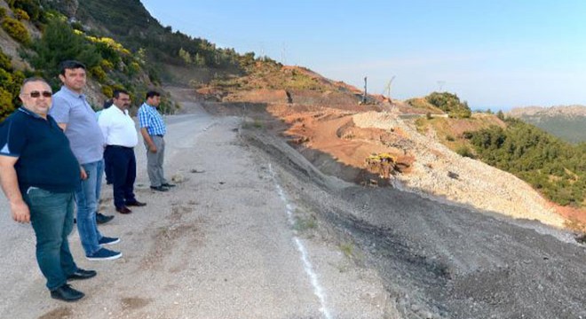 Kumluca- Antalya yolu bayramda açılacak