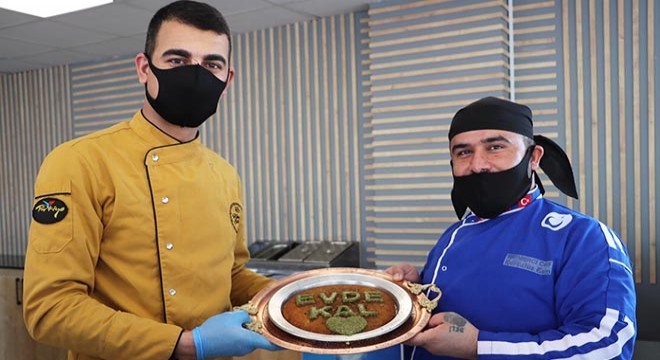 Künefeciden 'Evde kal' mesajı