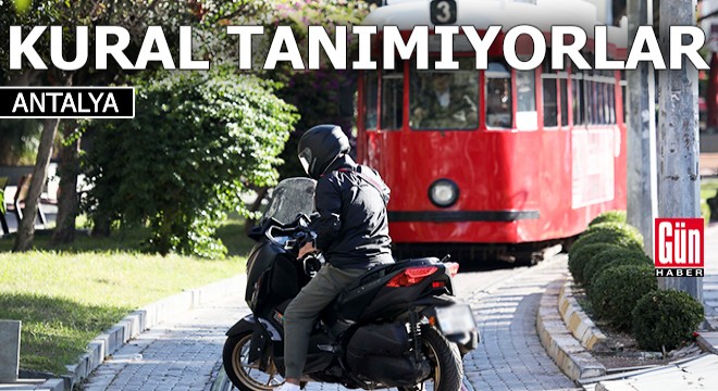 Kural tanımayan motosikletliler