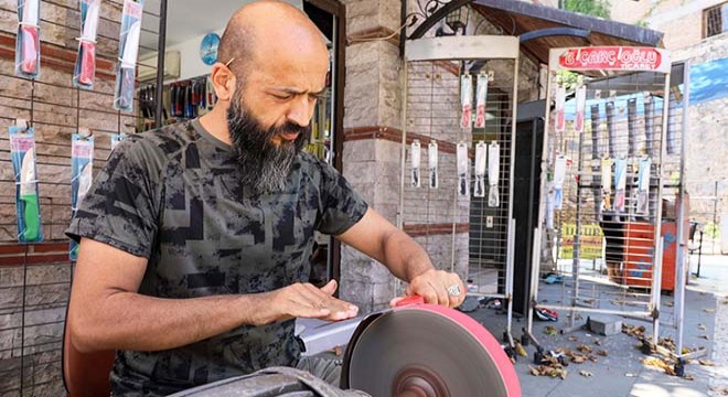 Kurban satışı düşünce bıçak biletmek isteyen de azaldı