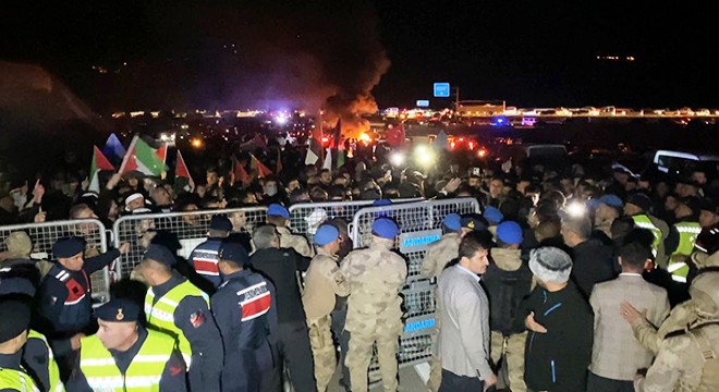 Kürecik Radar Üssü nde İsrail protestosu