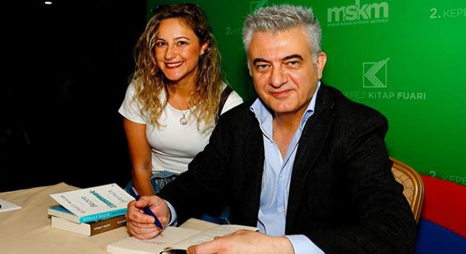 Kürşat Başar Kepez Kitap Fuarı’nda