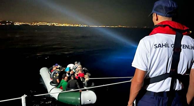 Kuşadası'nda 27 kaçak göçmen yakalandı