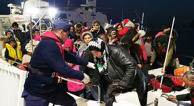 Kuşadası'nda 40 kaçak göçmen yakalandı