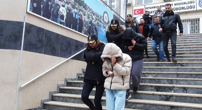 Kuyumcu dükkanlarını yağmalayan 5 kişi yakalandı