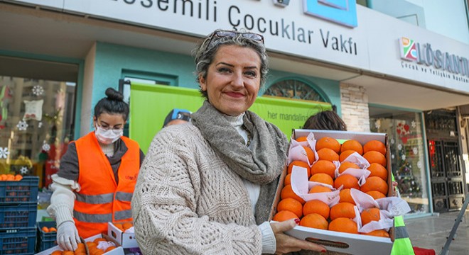 LÖSEV mandalinaları satışa çıktı
