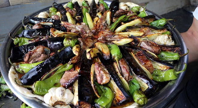 Lezzet efsanesi 'Tokat kebabı'na yoğun talep