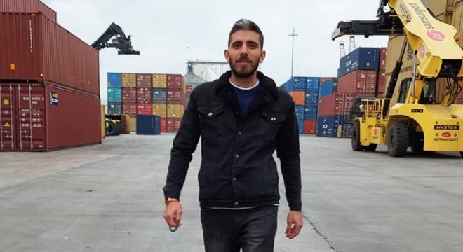 Limanda iş makinesinin altında kalan işçi öldü