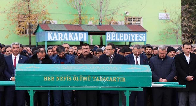 Liseli Nuray, son yolculuğuna uğurlandı