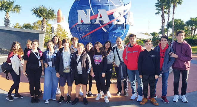 Liseliler NASA'da