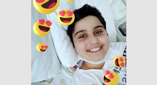 Lösemi hastası Burak'a öğretmenleri ve arkadaşlarından destek