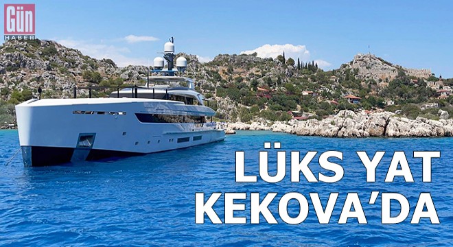 Lüks yat Kekova'da