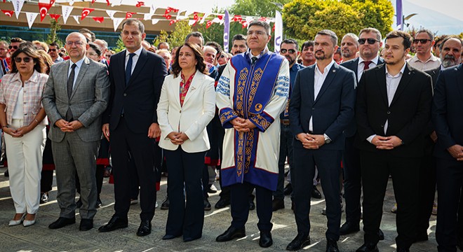 MAKÜ de akademik yıl açılışı