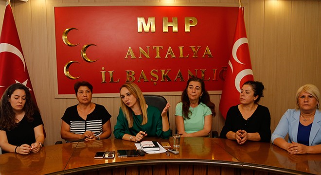 MHP'li kadınlar, çocuk istismarcılarına idam istedi
