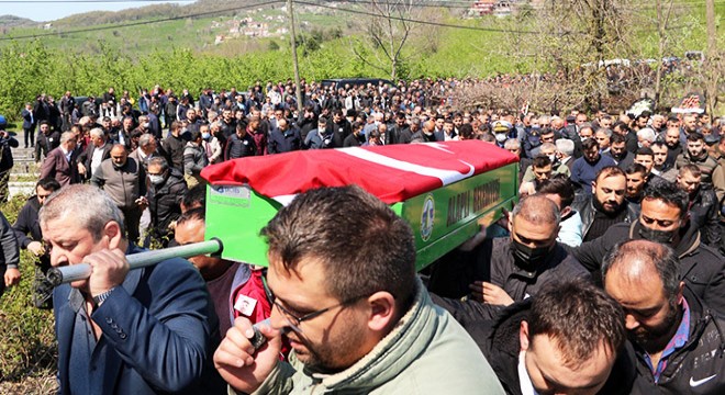 Maden ocağındaki iş kazasında ölen işçi toprağa verildi