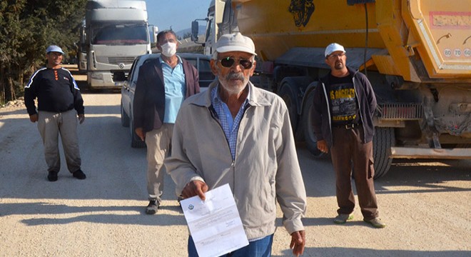 Mahalle sakinlerinden yol eylemi