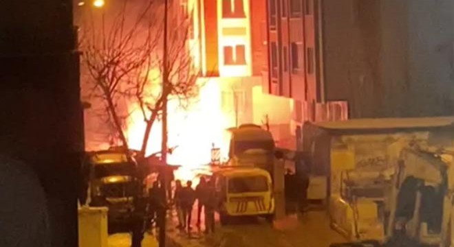 Mahalleliyi sokağa döken patlama