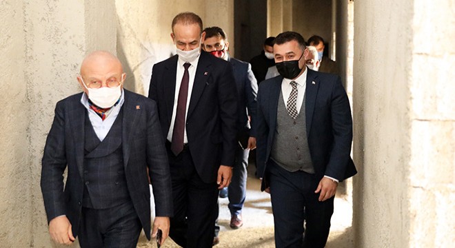 Mahmutlar yeni okuluna kavuşuyor