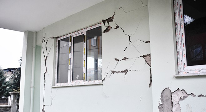 Malatya'da da riskli binalar boşaltıldı