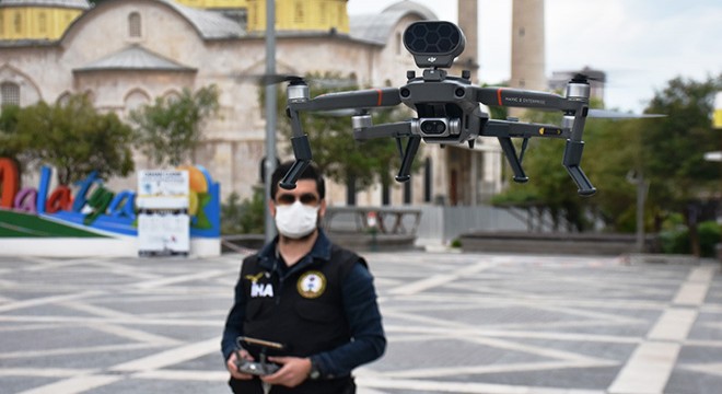 Malatya'da sokaklar dronla denetleniyor