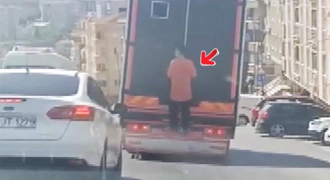 Maltepe'de tehlikeli yolculuk kamerada