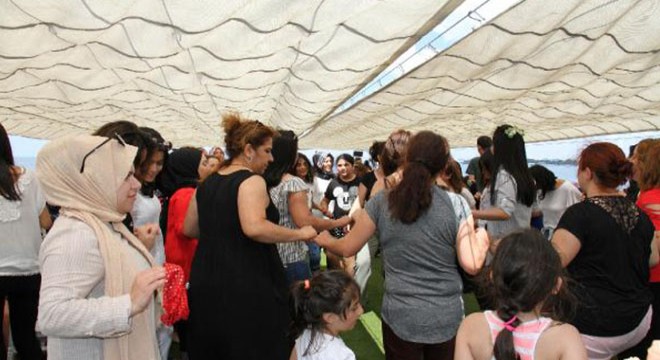 Maltepeli 15 bin kadın  Boğaz da Tekne Turu na çıkacak
